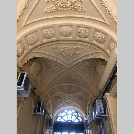 Апартаменты Dvoryanskaya Apart. Одесса Экстерьер фото